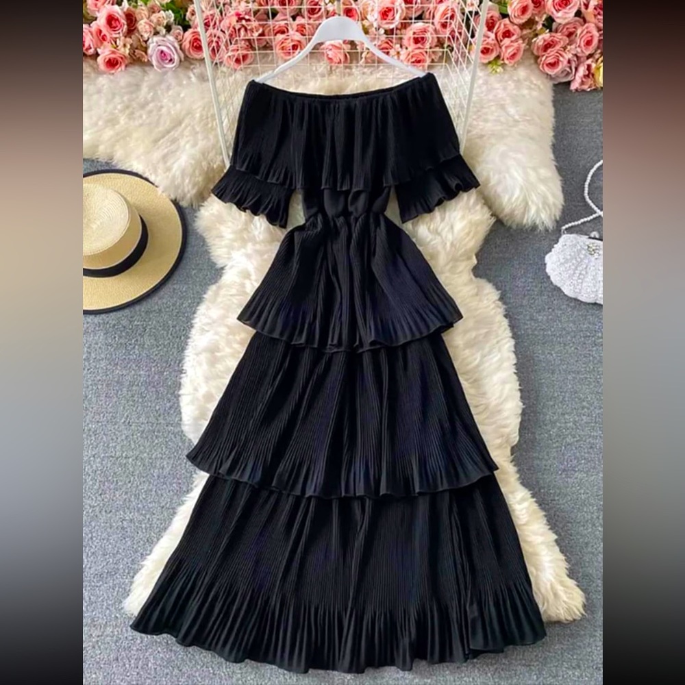 Beautiful 4 Tier Ruffled Frill Black Dress Size ONESIZE